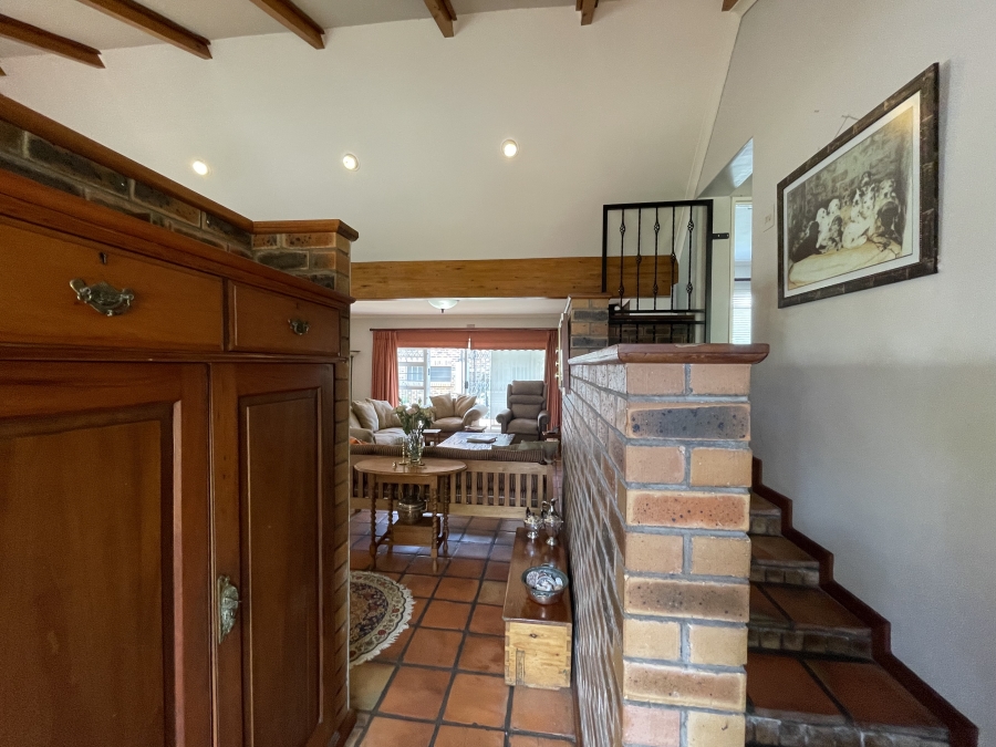 4 Bedroom Property for Sale in Country Club Western Cape